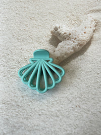 Claw Clip - Clam Shell - Aqua